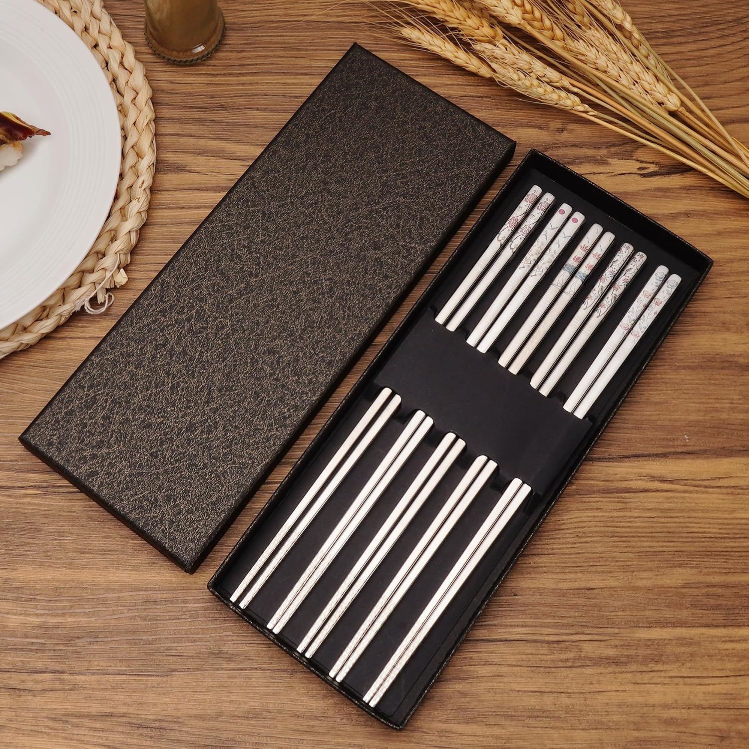 Titanium-Coated Stainless Steel Chopsticks, Japanese and Korean Style Metal Chopsticks - Image 2
